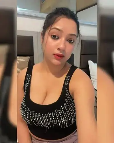Call Girls Service Kamrej